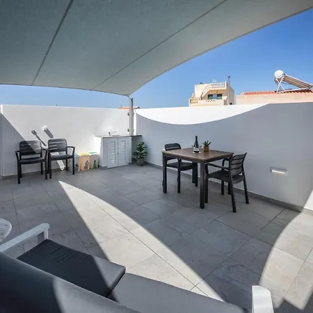 Sunset Apartment