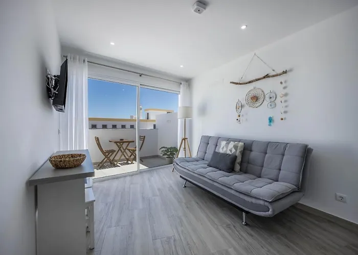 Sunset Apartment *